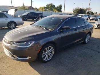  Salvage Chrysler 200