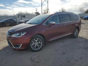  Salvage Chrysler Pacifica