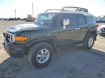  Salvage Toyota FJ Cruiser