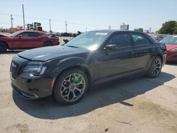  Salvage Chrysler 300