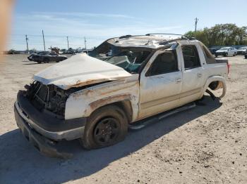  Salvage Chevrolet Avalanche