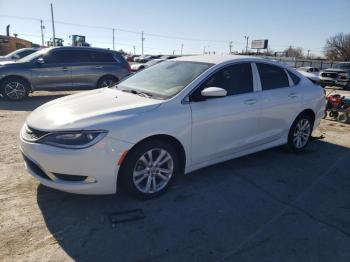  Salvage Chrysler 200