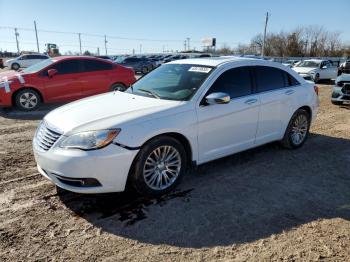  Salvage Chrysler 200