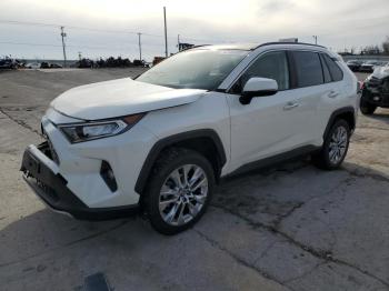  Salvage Toyota RAV4