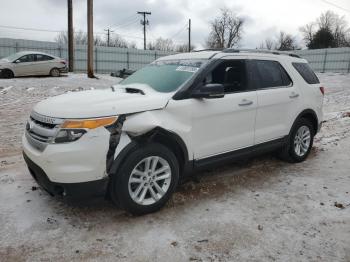  Salvage Ford Explorer