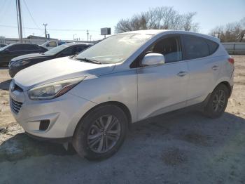  Salvage Hyundai TUCSON