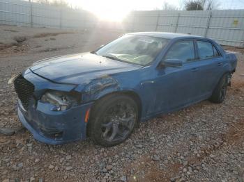  Salvage Chrysler 300