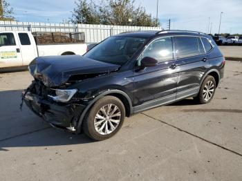  Salvage Volkswagen Tiguan