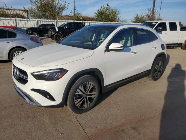  Salvage Mercedes-Benz GLA