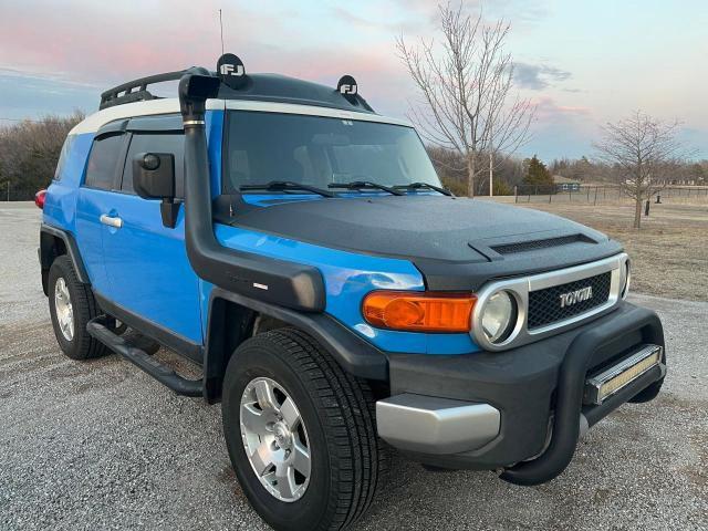  Salvage Toyota FJ Cruiser