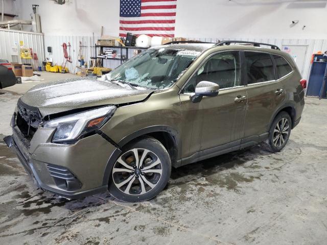  Salvage Subaru Forester