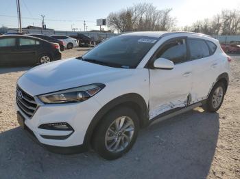  Salvage Hyundai TUCSON