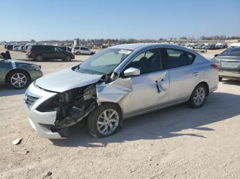  Salvage Nissan Versa