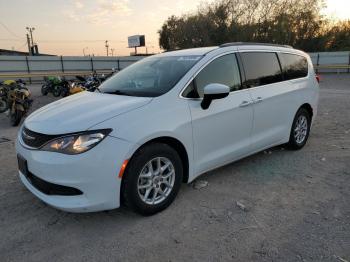  Salvage Chrysler Minivan