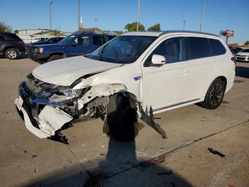  Salvage Mitsubishi Outlander