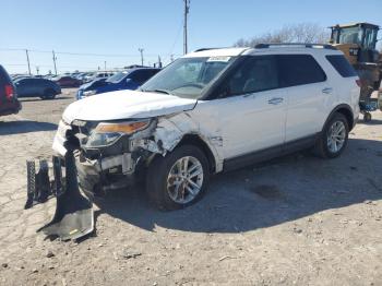  Salvage Ford Explorer