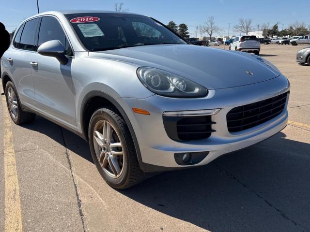  Salvage Porsche Cayenne