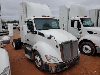  Salvage Kenworth T680