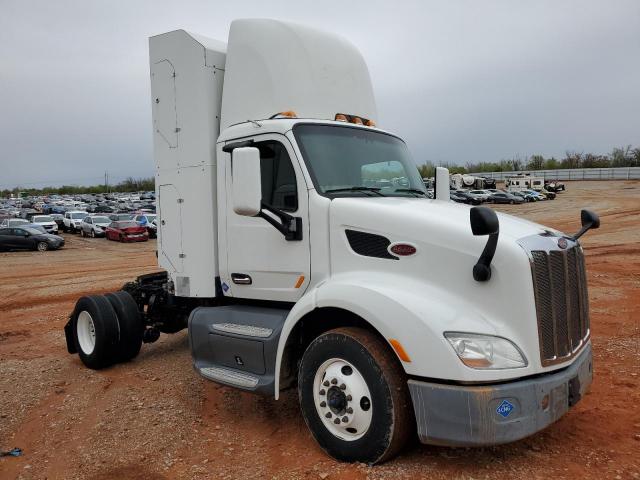  Salvage Peterbilt 579