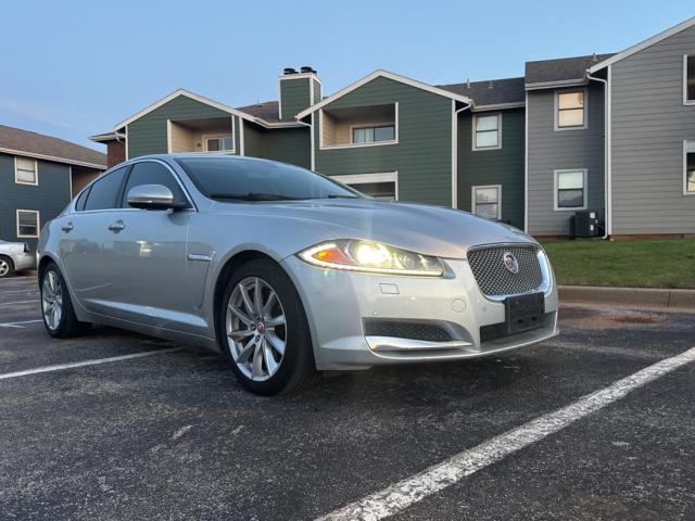  Salvage Jaguar XF