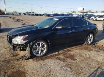  Salvage Nissan Maxima