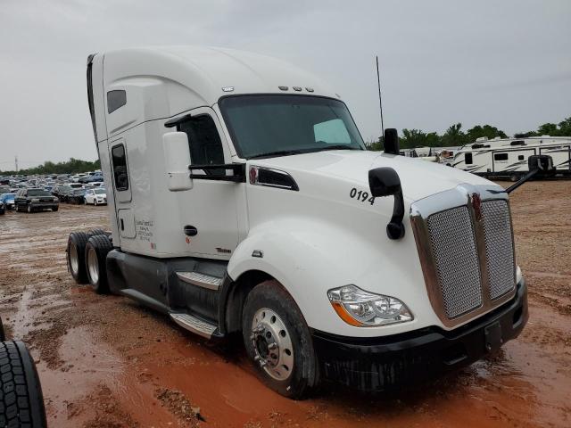  Salvage Kenworth T680