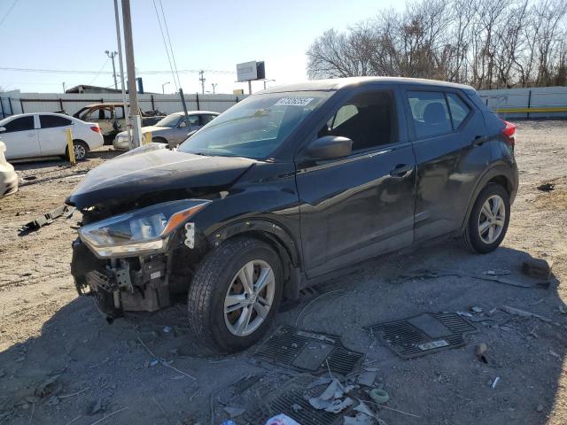  Salvage Nissan Kicks