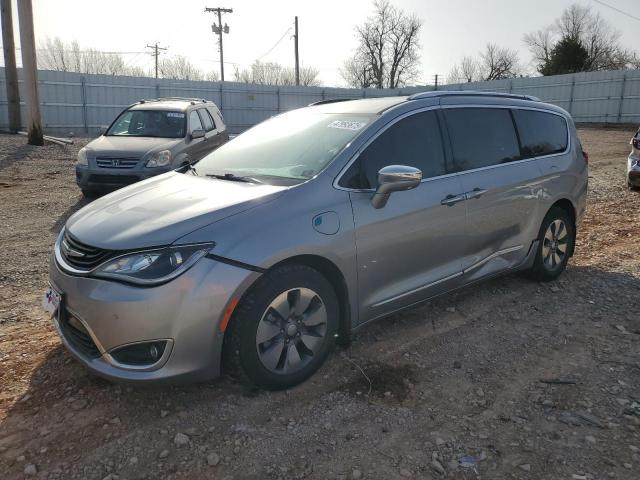  Salvage Chrysler Pacifica