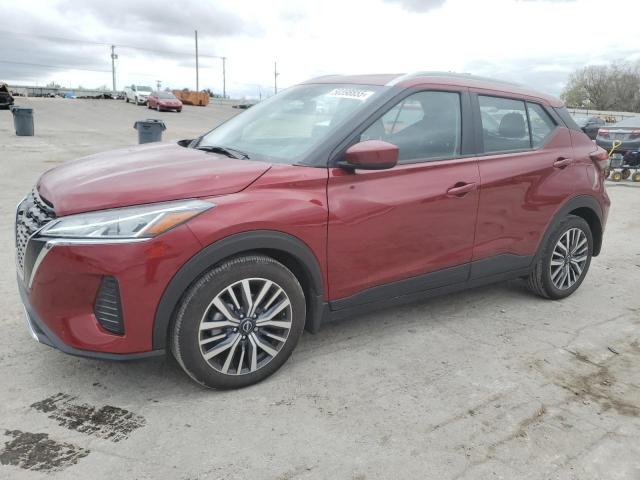  Salvage Nissan Kicks