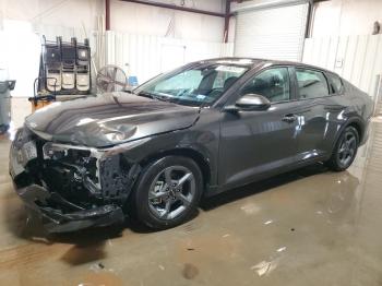  Salvage Kia K4 Lx