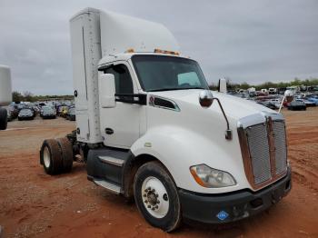  Salvage Kenworth T680