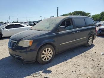  Salvage Chrysler Minivan