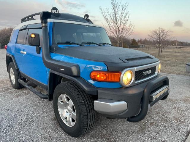 Salvage Toyota FJ Cruiser