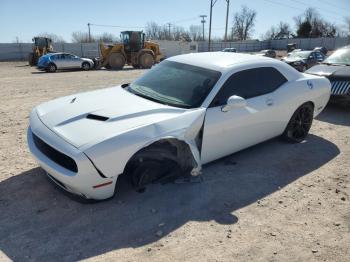  Salvage Dodge Challenger