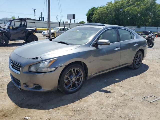  Salvage Nissan Maxima