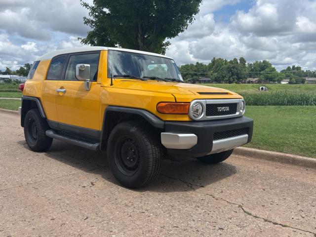  Salvage Toyota FJ Cruiser