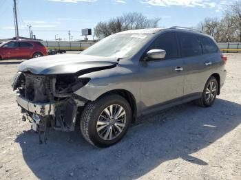  Salvage Nissan Pathfinder