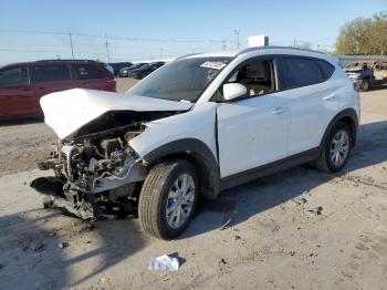  Salvage Hyundai TUCSON