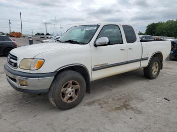  Salvage Toyota Tundra
