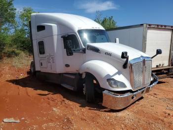  Salvage Kenworth Constructi