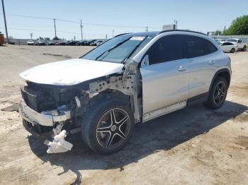  Salvage Mercedes-Benz GLA