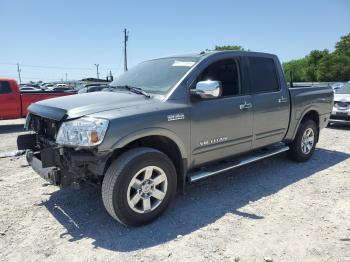  Salvage Nissan Titan