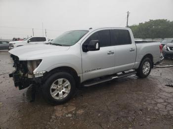  Salvage Nissan Titan