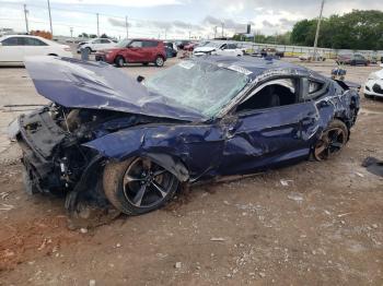  Salvage Ford Mustang