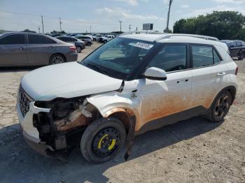  Salvage Hyundai VENUE
