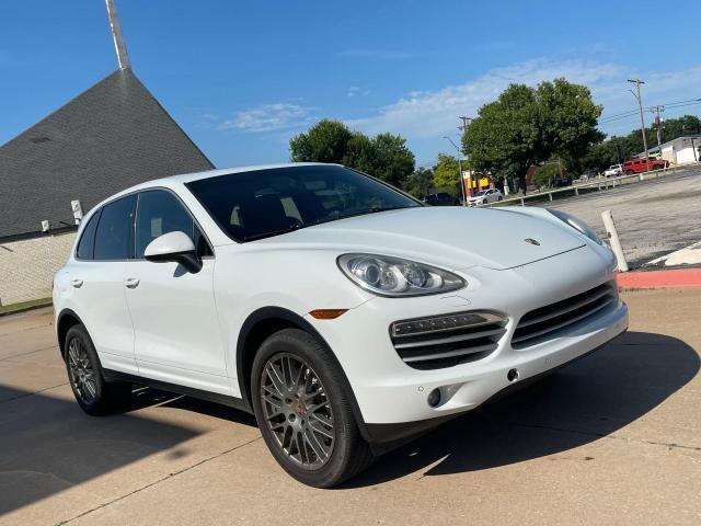  Salvage Porsche Cayenne