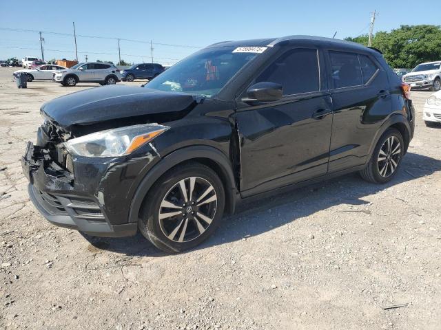  Salvage Nissan Kicks