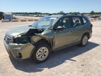  Salvage Subaru Forester