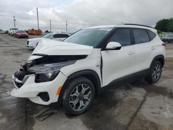  Salvage Kia Seltos