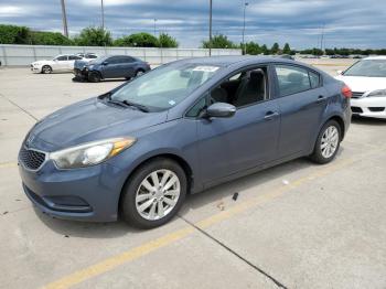  Salvage Kia Forte
